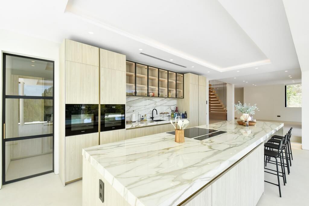Villa Marble – image 6