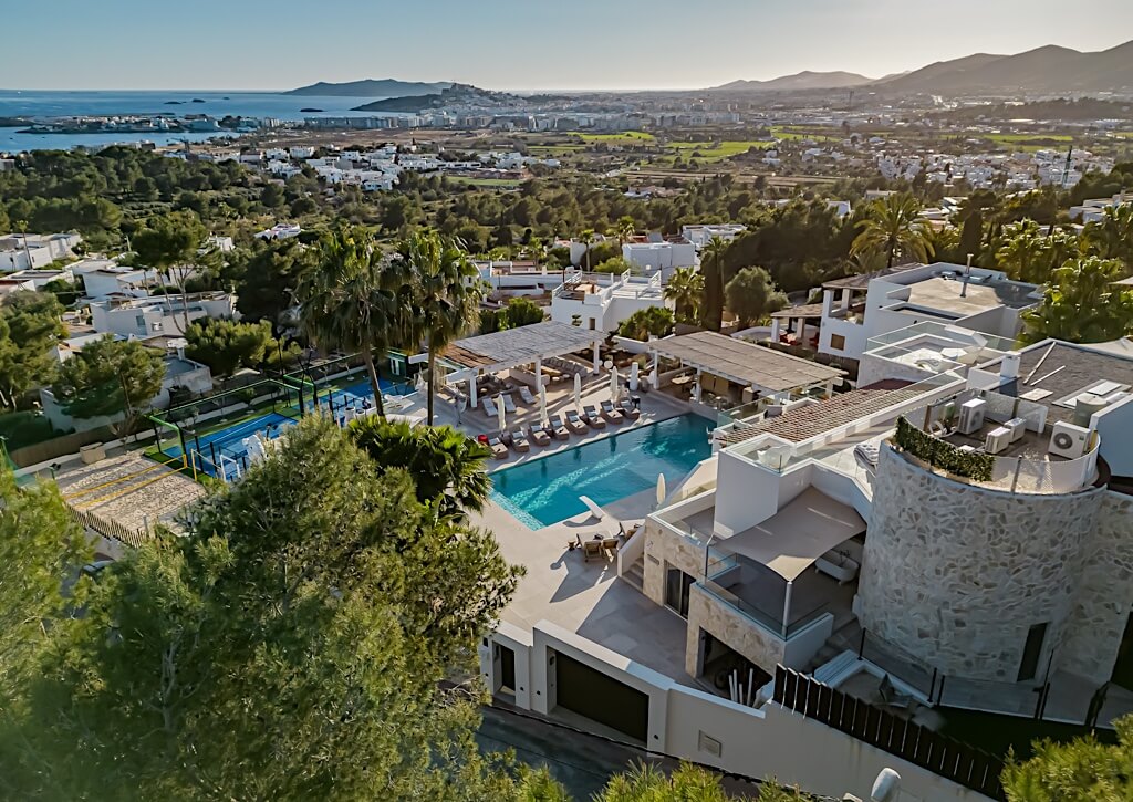Jesús — Ibiza
