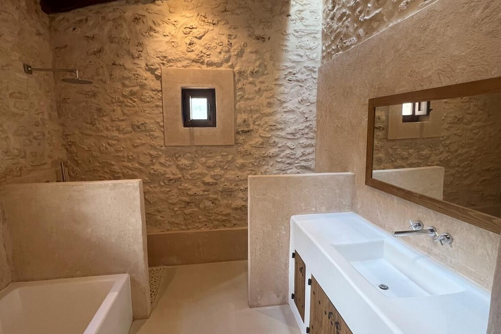 Casa Black G – image 7